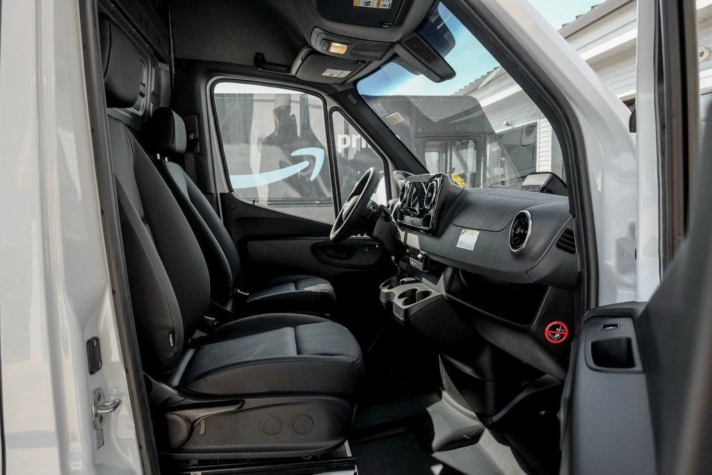 2026 Mercedes-Benz VS30 Sprinter - Image 18 of 21