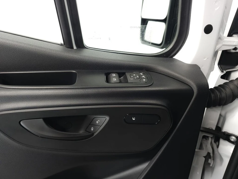 2026 Mercedes-Benz VS30 Sprinter - Image 6 of 30
