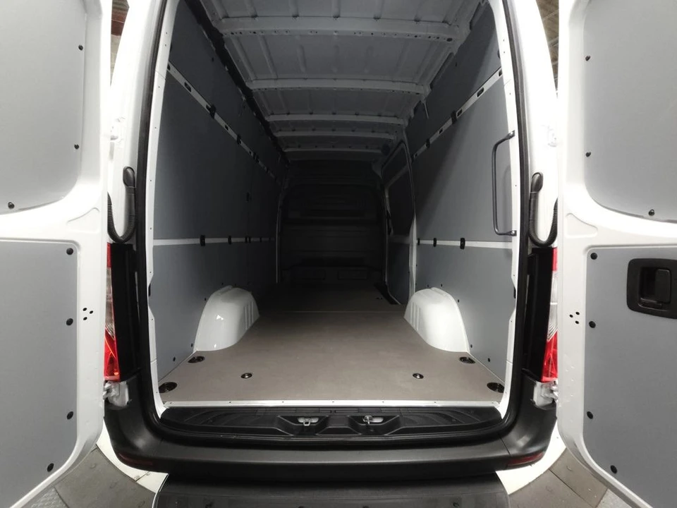 2026 Mercedes-Benz VS30 Sprinter - Image 22 of 30