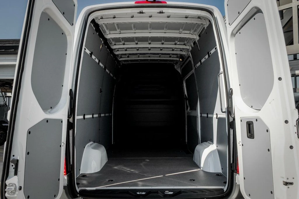 2026 Mercedes-Benz VS30 Sprinter - Image 11 of 21