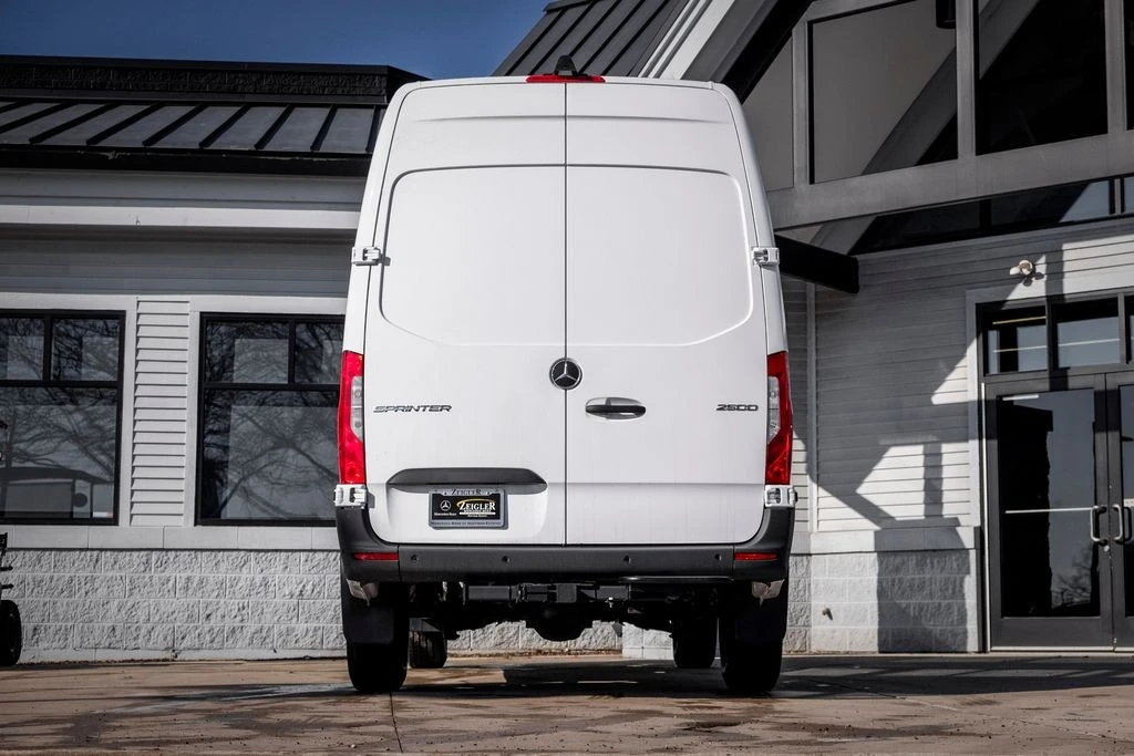 2026 Mercedes-Benz VS30 Sprinter - Image 8 of 21
