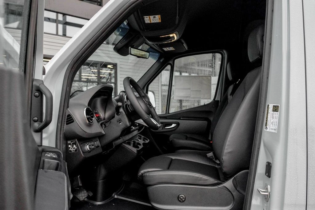 2026 Mercedes-Benz VS30 Sprinter - Image 12 of 21