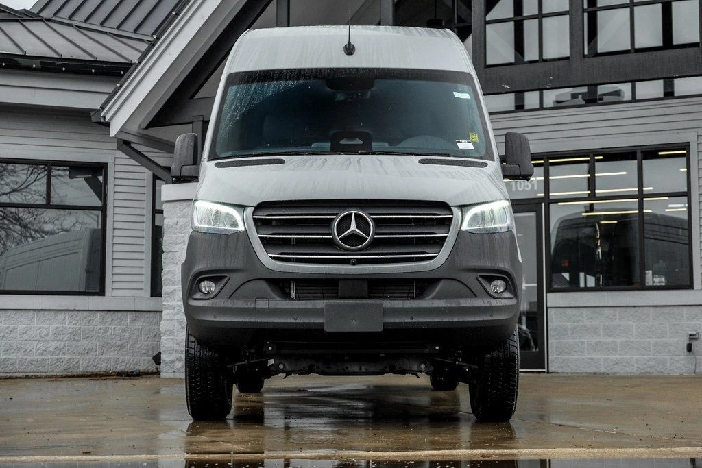 2026 Mercedes-Benz VS30 Sprinter - Image 5 of 21