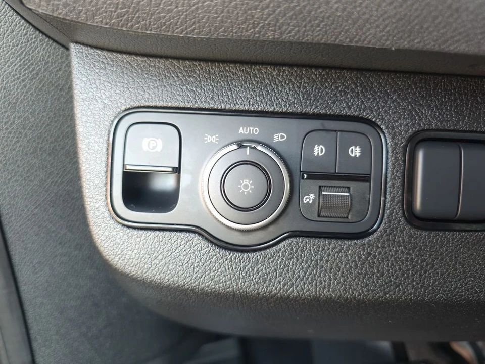 2026 Mercedes-Benz VS30 Sprinter - Image 9 of 21