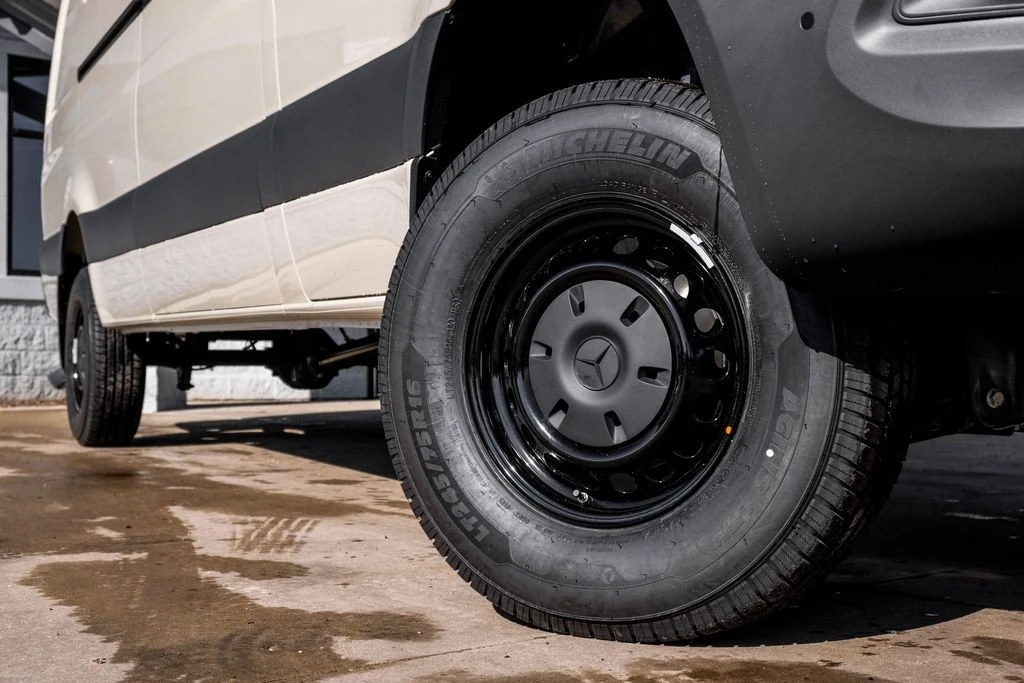 2026 Mercedes-Benz VS30 Sprinter - Image 7 of 21
