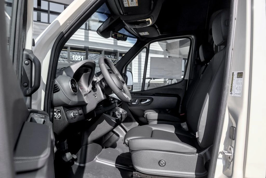 2026 Mercedes-Benz VS30 Sprinter - Image 12 of 21