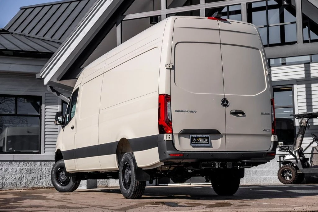 2026 Mercedes-Benz VS30 Sprinter - Image 2 of 21