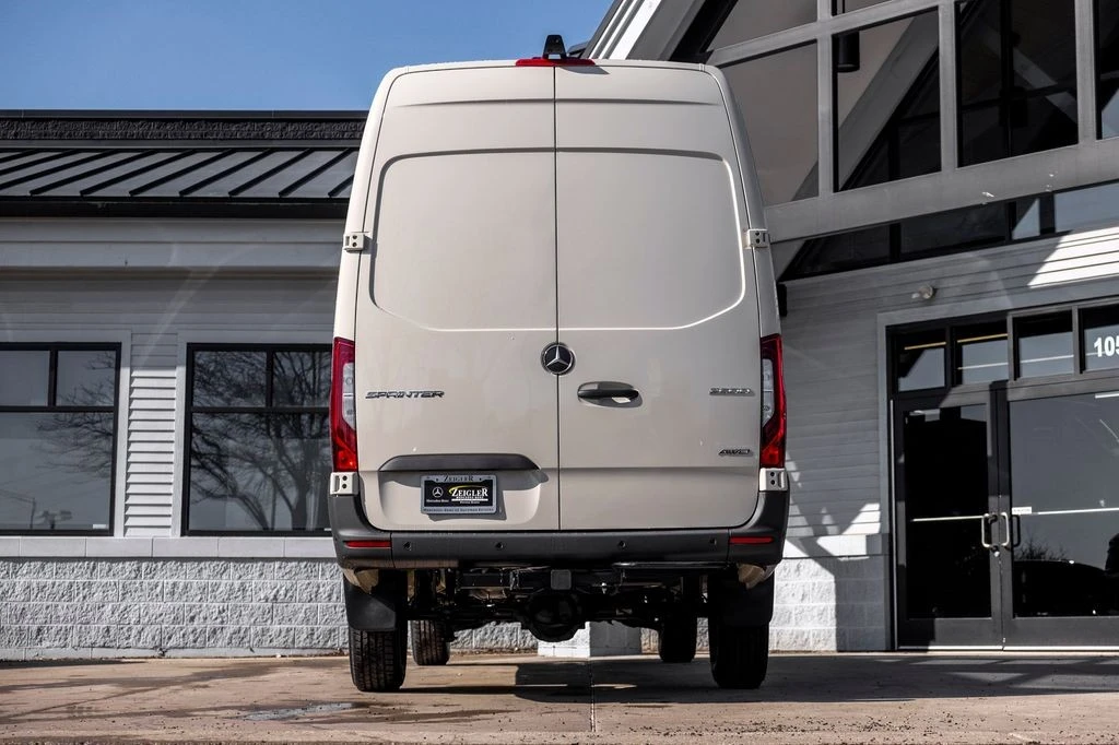 2026 Mercedes-Benz VS30 Sprinter - Image 8 of 21