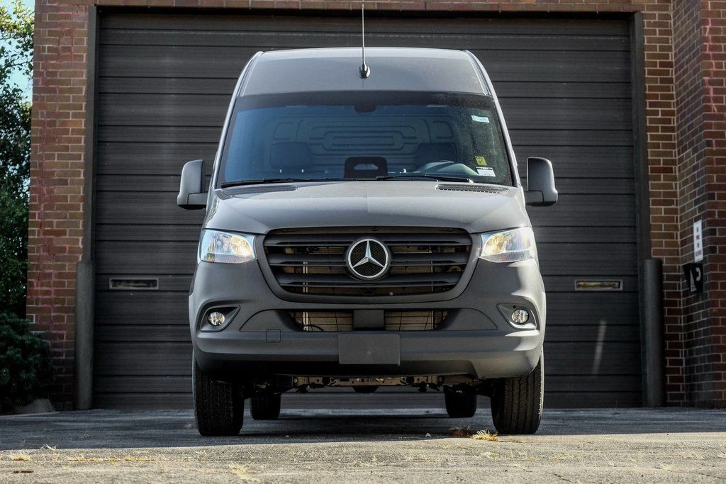 2026 Mercedes-Benz VS30 Sprinter - Image 5 of 21