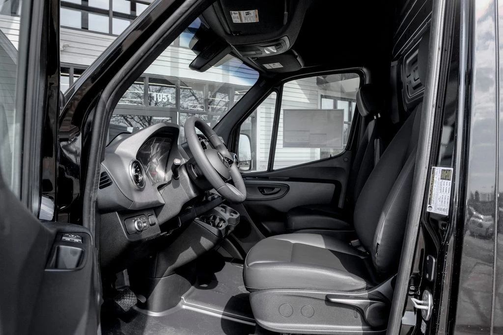 2026 Mercedes-Benz VS30 Sprinter - Image 12 of 21