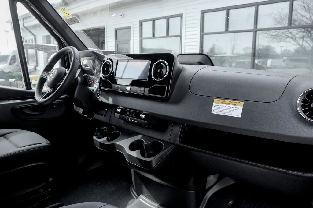 2026 Mercedes-Benz VS30 Sprinter - Image 19 of 21