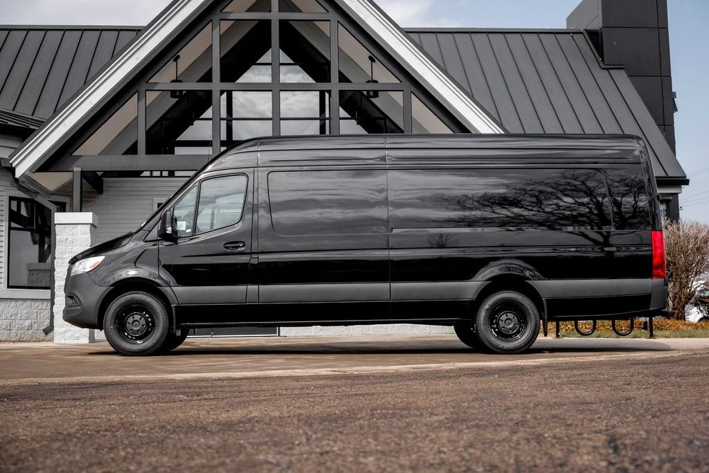 2026 Mercedes-Benz VS30 Sprinter - Image 3 of 21