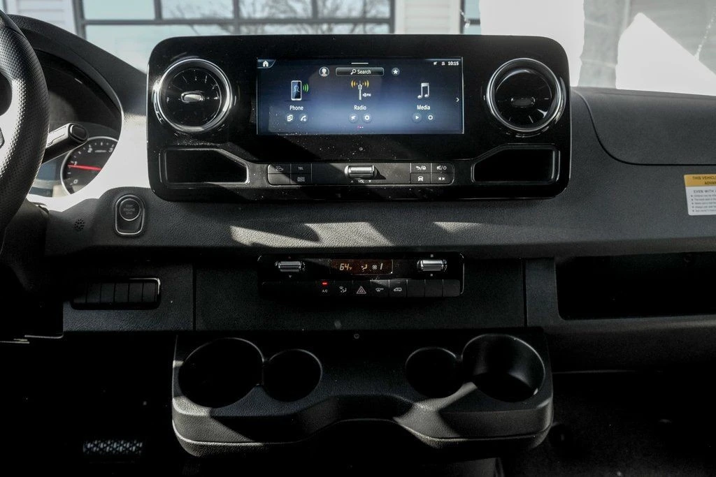 2026 Mercedes-Benz VS30 Sprinter - Image 17 of 21