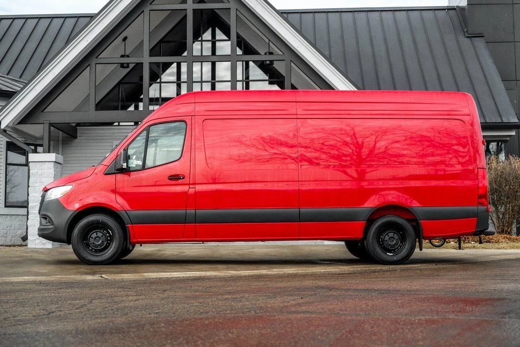 2026 Mercedes-Benz VS30 Sprinter - Image 3 of 21