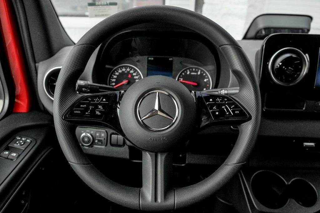 2026 Mercedes-Benz VS30 Sprinter - Image 15 of 21