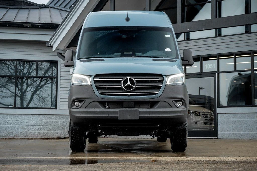 2026 Mercedes-Benz VS30 Sprinter - Image 5 of 21