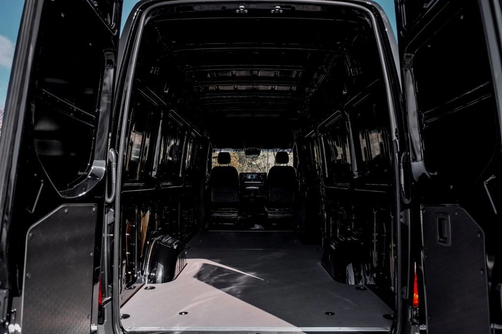 2026 Mercedes-Benz VS30 Sprinter - Image 10 of 21