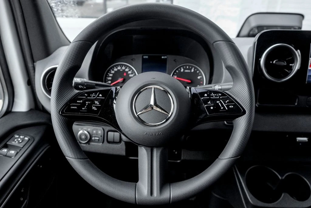 2026 Mercedes-Benz VS30 Sprinter - Image 15 of 21
