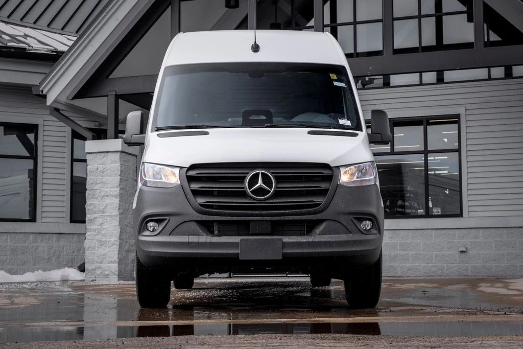 2026 Mercedes-Benz VS30 Sprinter - Image 5 of 21