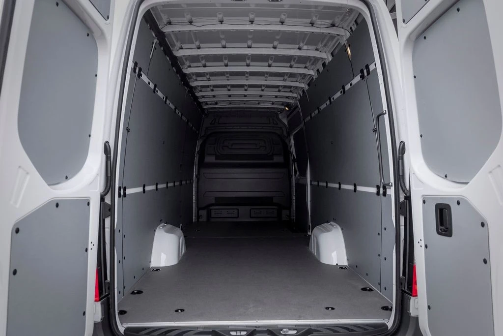 2026 Mercedes-Benz VS30 Sprinter - Image 11 of 21