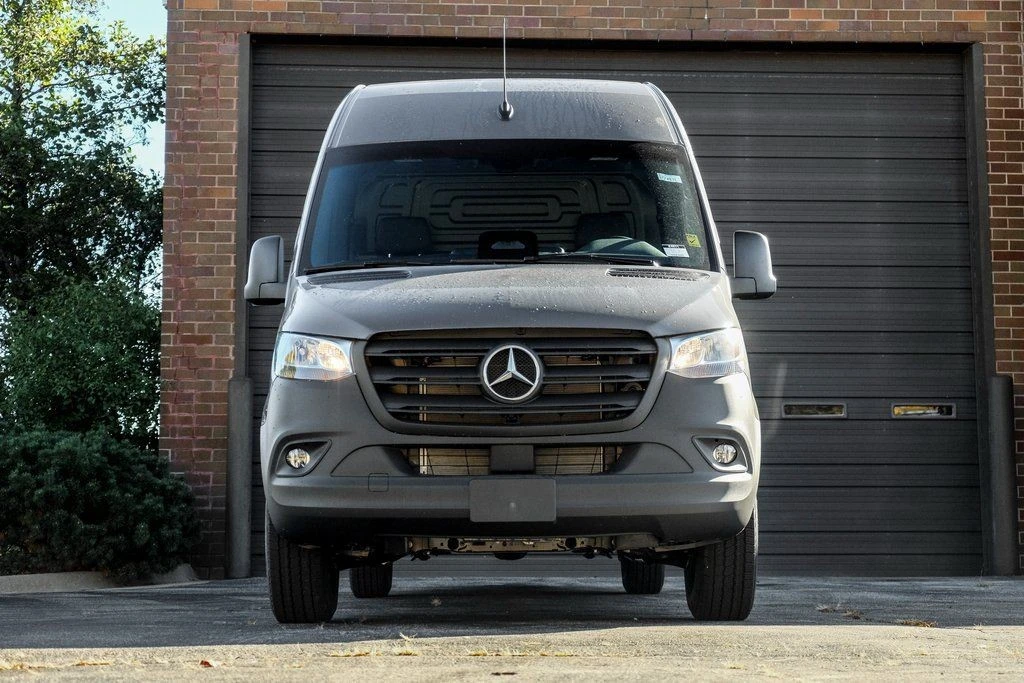 2026 Mercedes-Benz VS30 Sprinter - Image 5 of 21