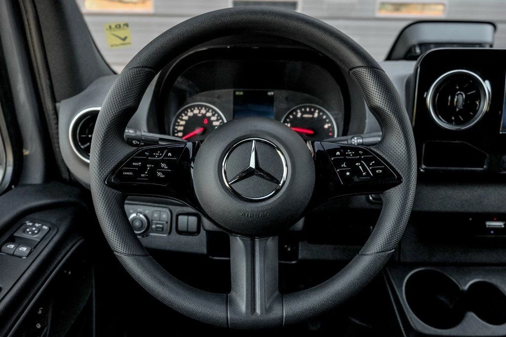 2026 Mercedes-Benz VS30 Sprinter - Image 15 of 21