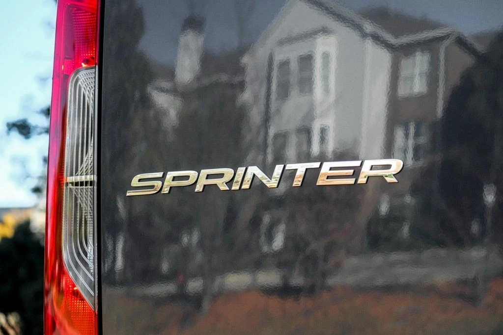 2026 Mercedes-Benz VS30 Sprinter - Image 9 of 21