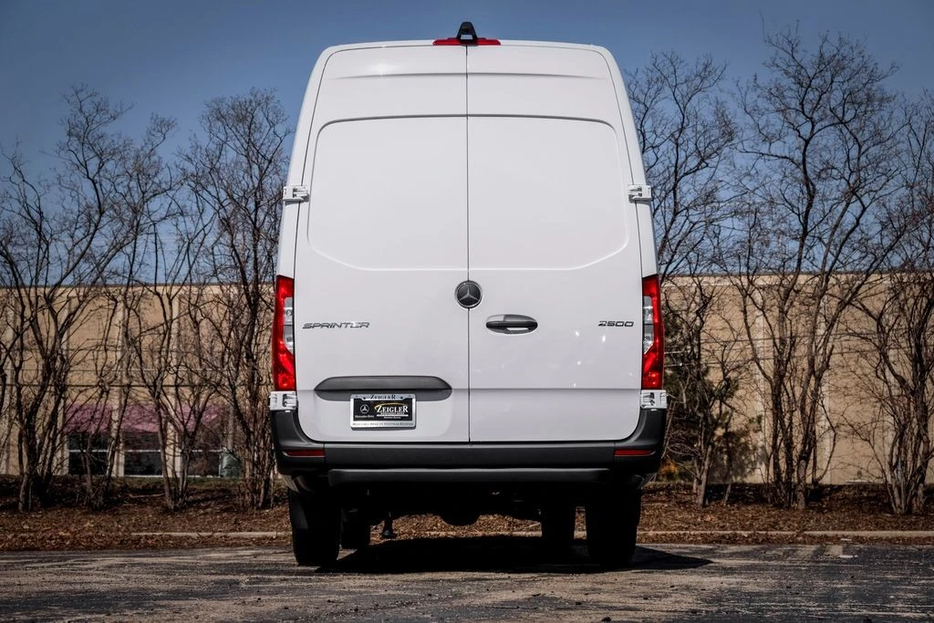 2026 Mercedes-Benz VS30 Sprinter - Image 8 of 21
