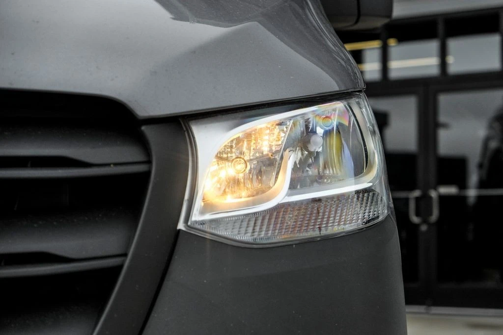 2026 Mercedes-Benz VS30 Sprinter - Image 6 of 30