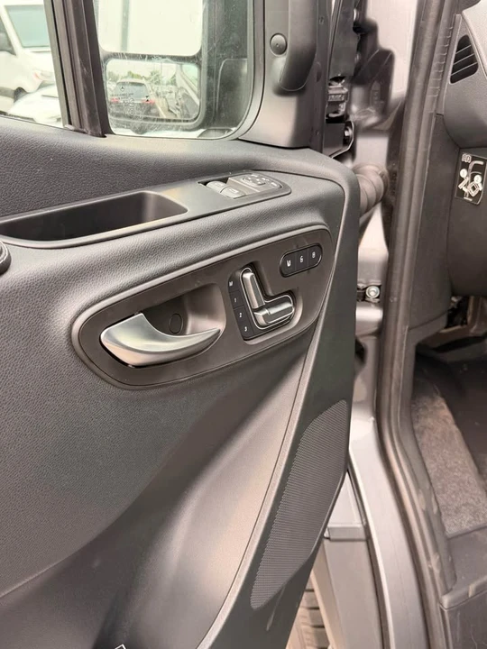 2026 Mercedes-Benz VS30 Sprinter - Image 10 of 10