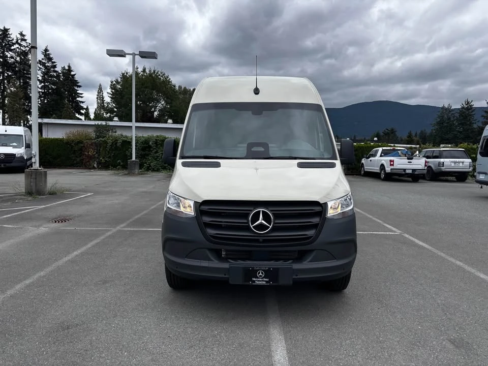 2026 Mercedes-Benz VS30 Sprinter - Image 7 of 16