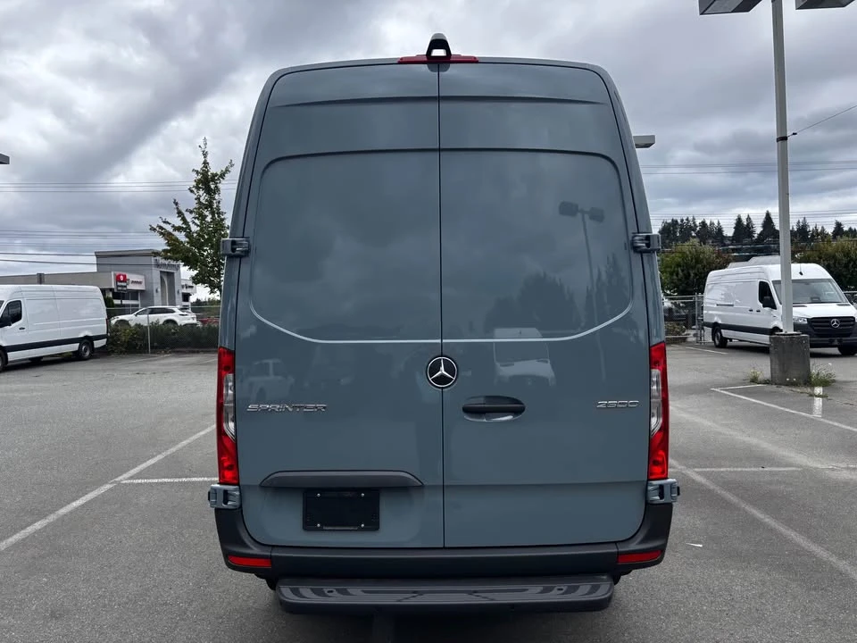 2026 Mercedes-Benz VS30 Sprinter - Image 4 of 14
