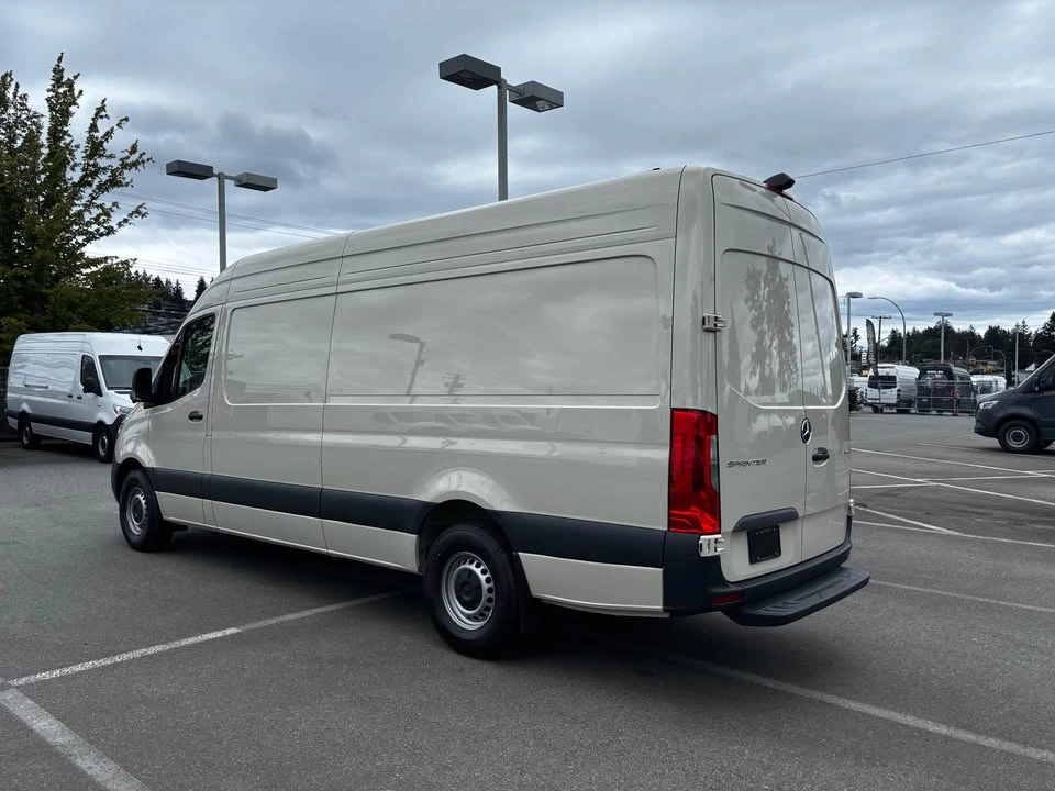2026 Mercedes-Benz VS30 Sprinter - Image 3 of 16