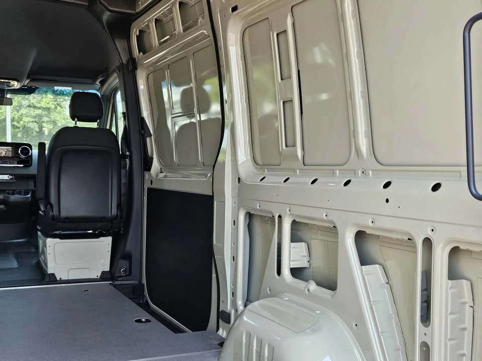 2026 Mercedes-Benz VS30 Sprinter - Image 19 of 20