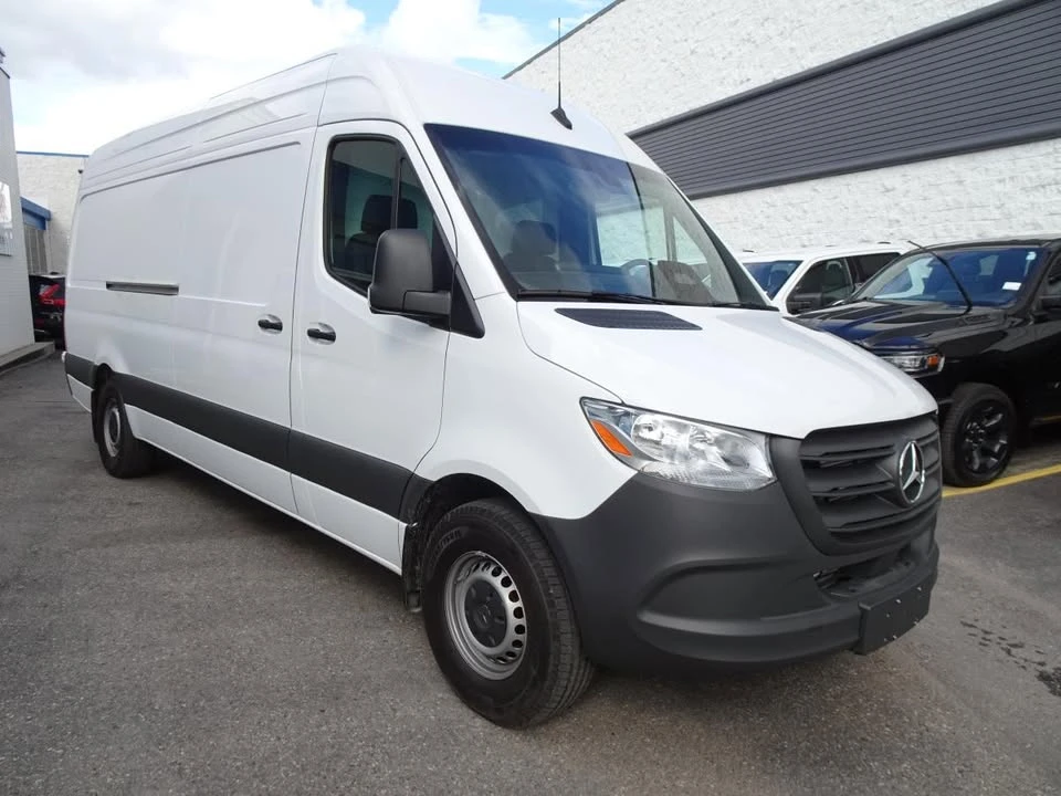 2026 Mercedes-Benz VS30 Sprinter - Image 5 of 10