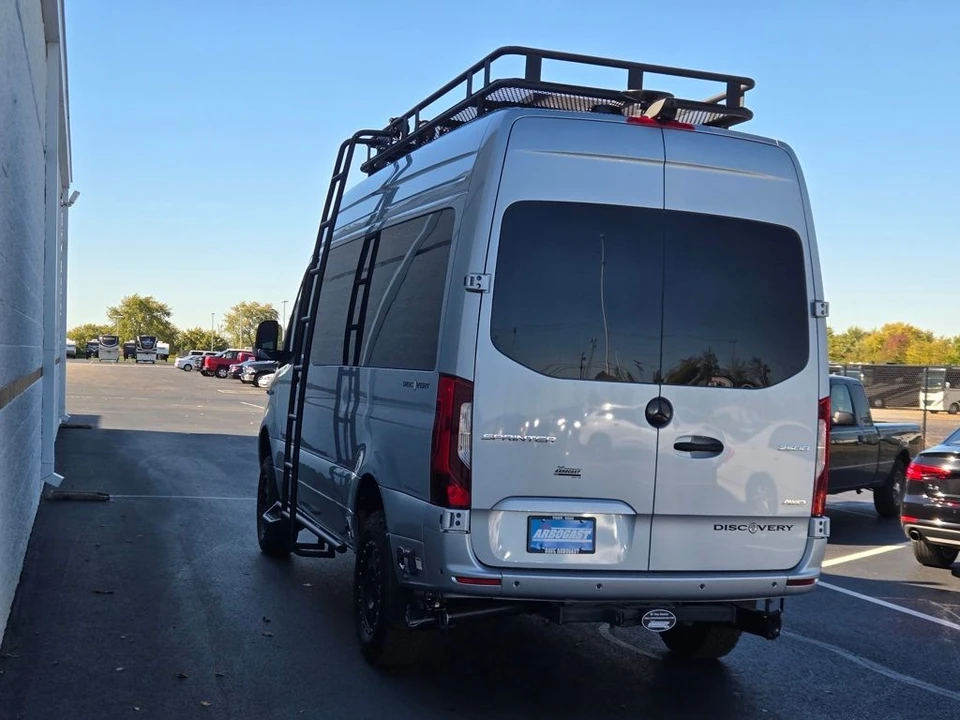2026 Mercedes-Benz VS30 Sprinter - Image 12 of 21