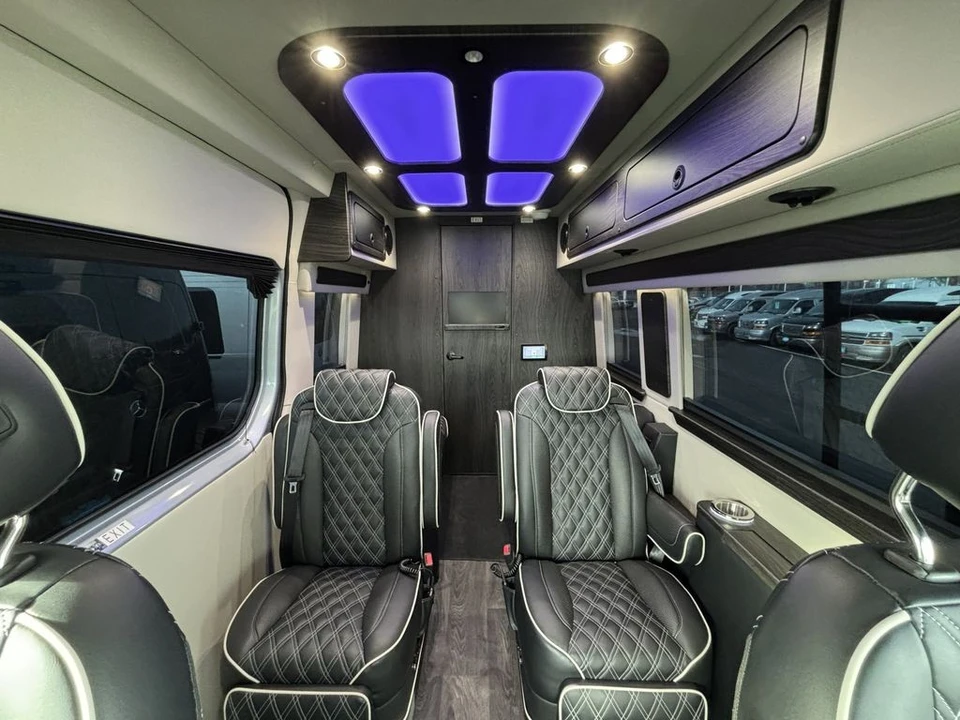 2026 Mercedes-Benz VS30 Sprinter - Image 4 of 21