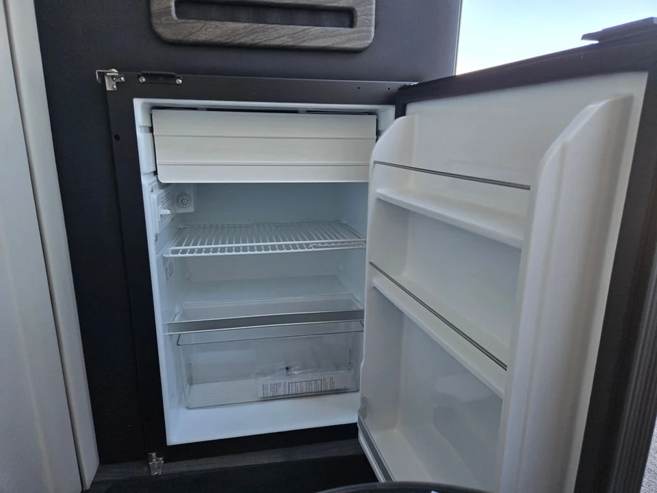 2026 Mercedes-Benz VS30 Sprinter - Image 15 of 21