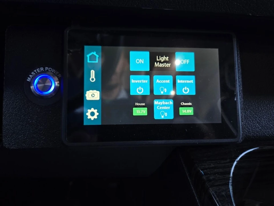 2026 Mercedes-Benz VS30 Sprinter - Image 16 of 21