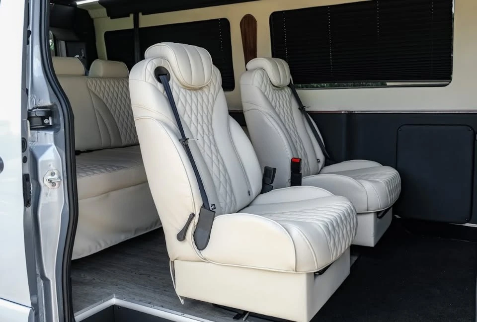 2026 Mercedes-Benz VS30 Sprinter - Image 9 of 15