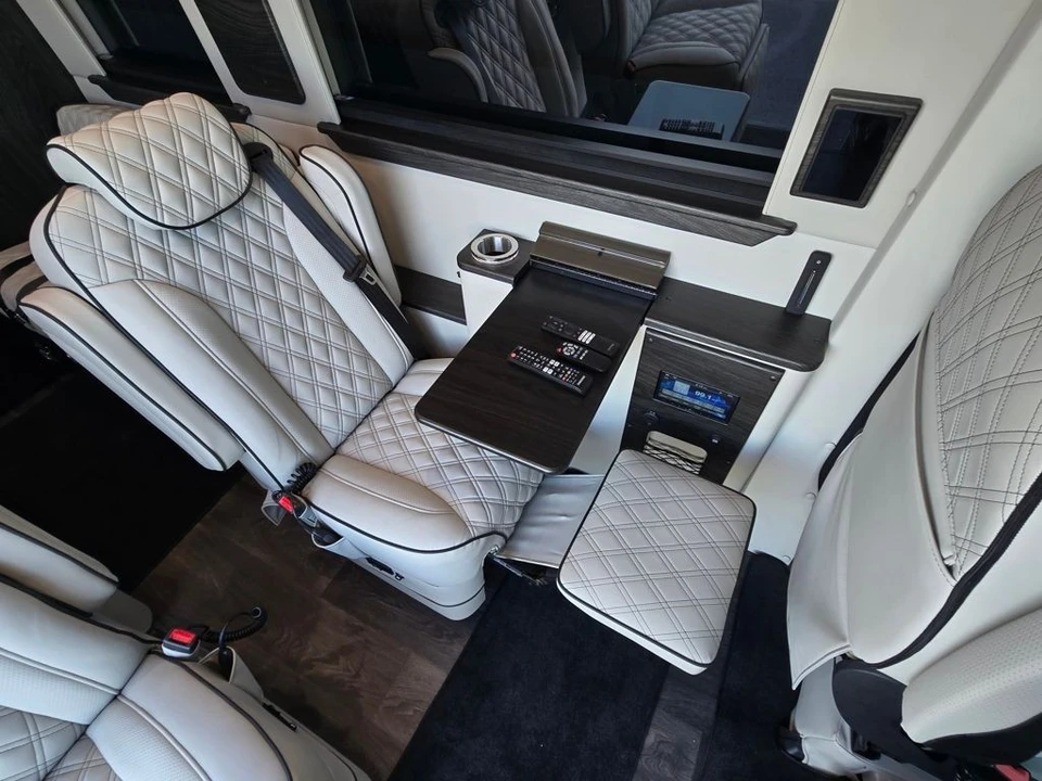 2026 Mercedes-Benz VS30 Sprinter - Image 17 of 21