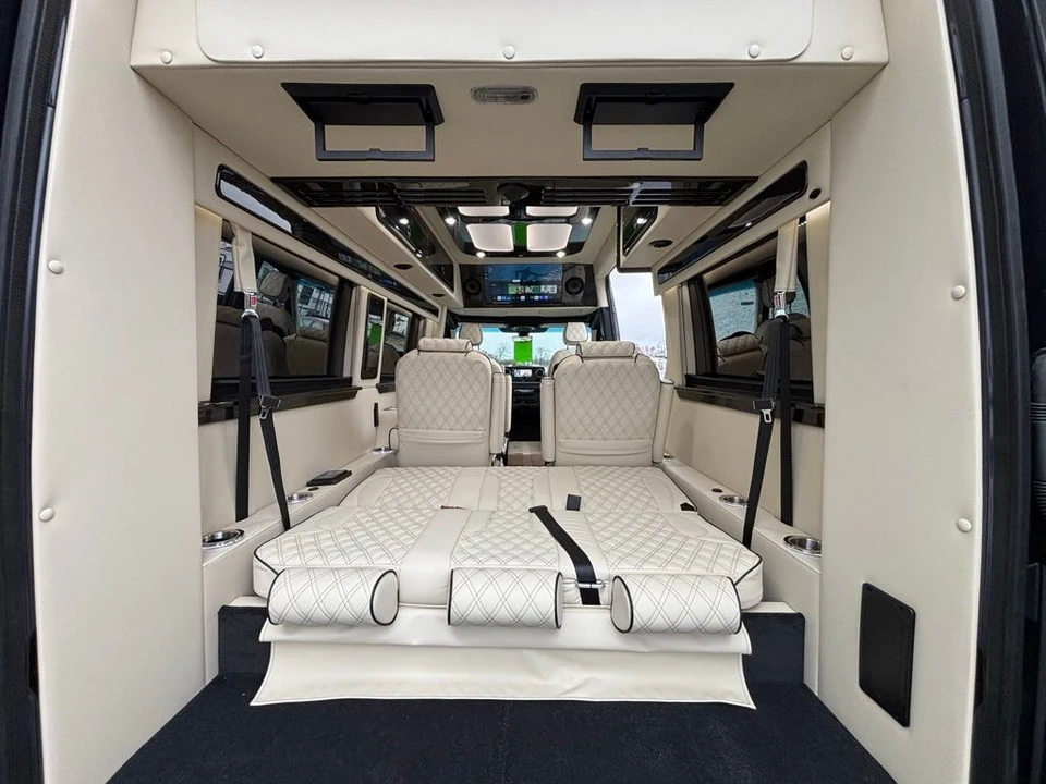 2026 Mercedes-Benz VS30 Sprinter - Image 11 of 21