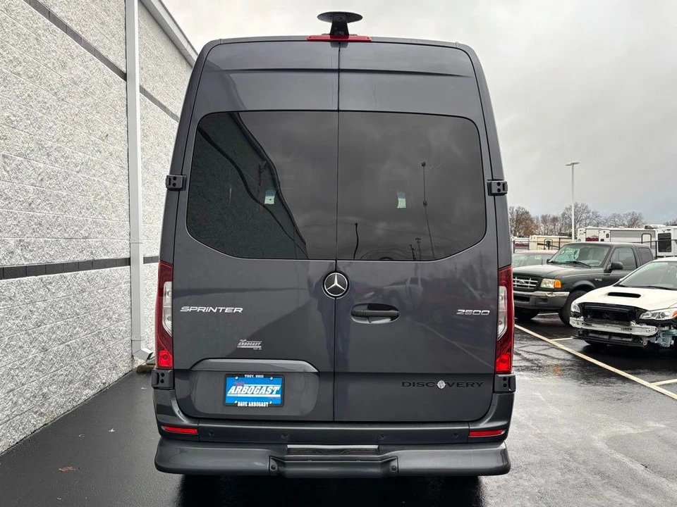 2026 Mercedes-Benz VS30 Sprinter - Image 9 of 21