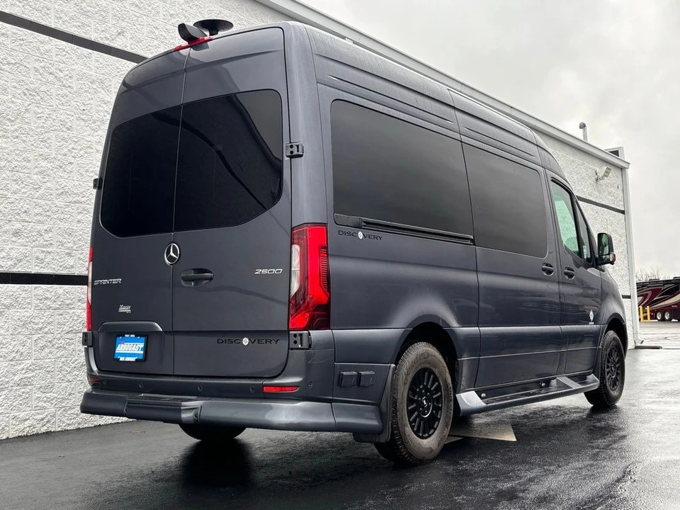 2026 Mercedes-Benz VS30 Sprinter - Image 8 of 21