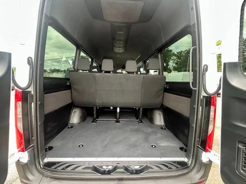 2026 Mercedes-Benz VS30 Sprinter - Image 13 of 20