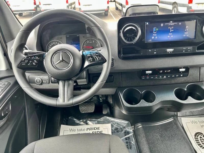 2026 Mercedes-Benz VS30 Sprinter - Image 18 of 20