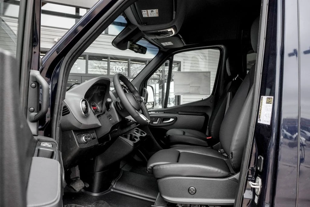 2026 Mercedes-Benz VS30 Sprinter - Image 12 of 31