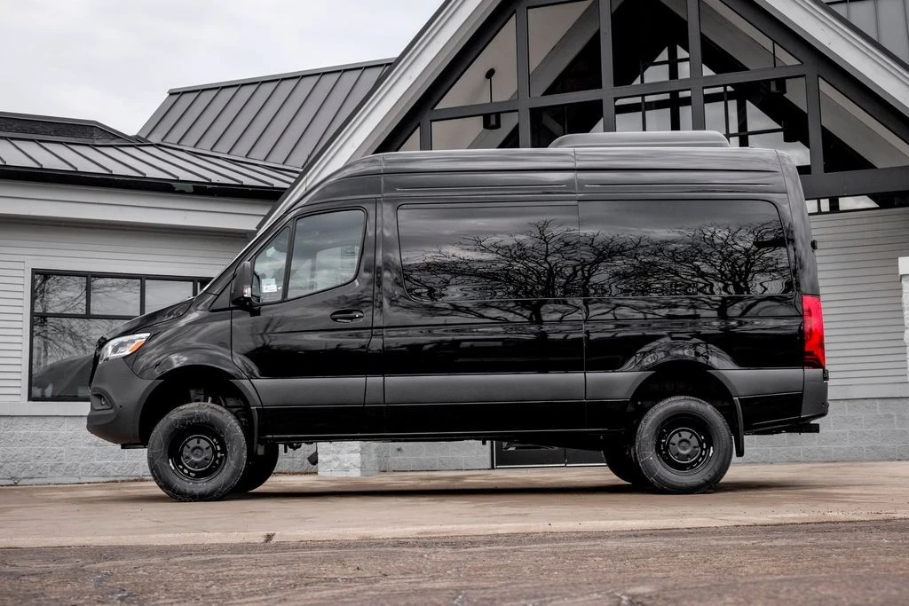 2026 Mercedes-Benz VS30 Sprinter - Image 3 of 21