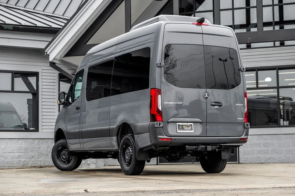 2026 Mercedes-Benz VS30 Sprinter - Image 2 of 21
