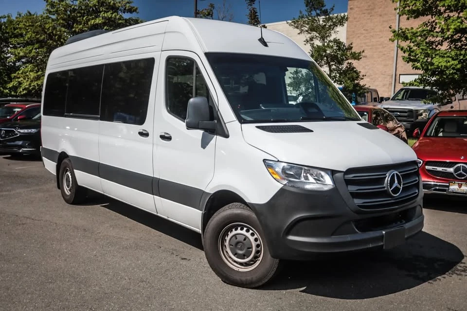 2026 Mercedes-Benz VS30 Sprinter - Image 2 of 19